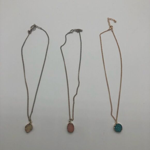 Necklace Set of 3, Gold & Silver tone Druzy stone - Picture 5 of 7